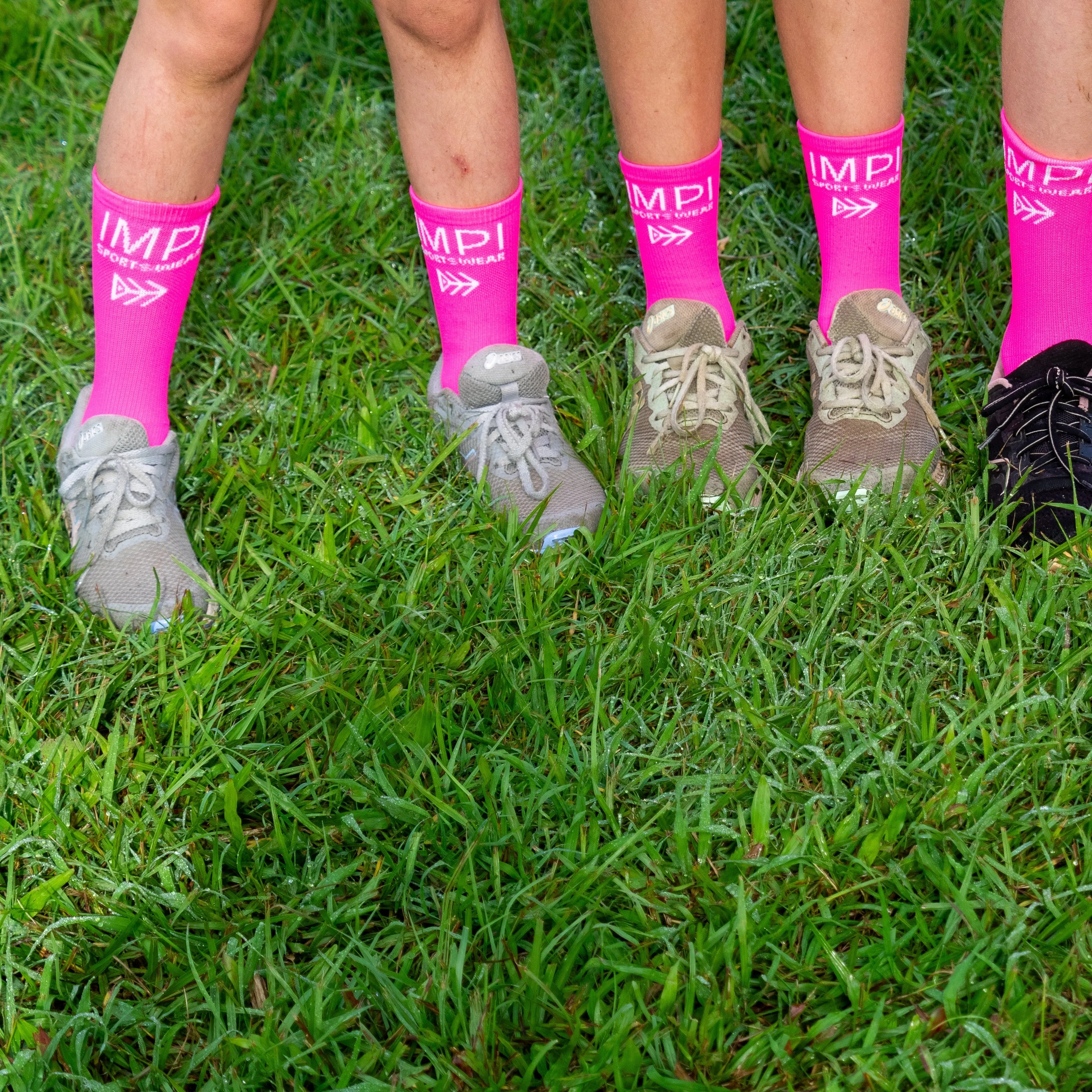 IMPI Socks - Hot Pink/White