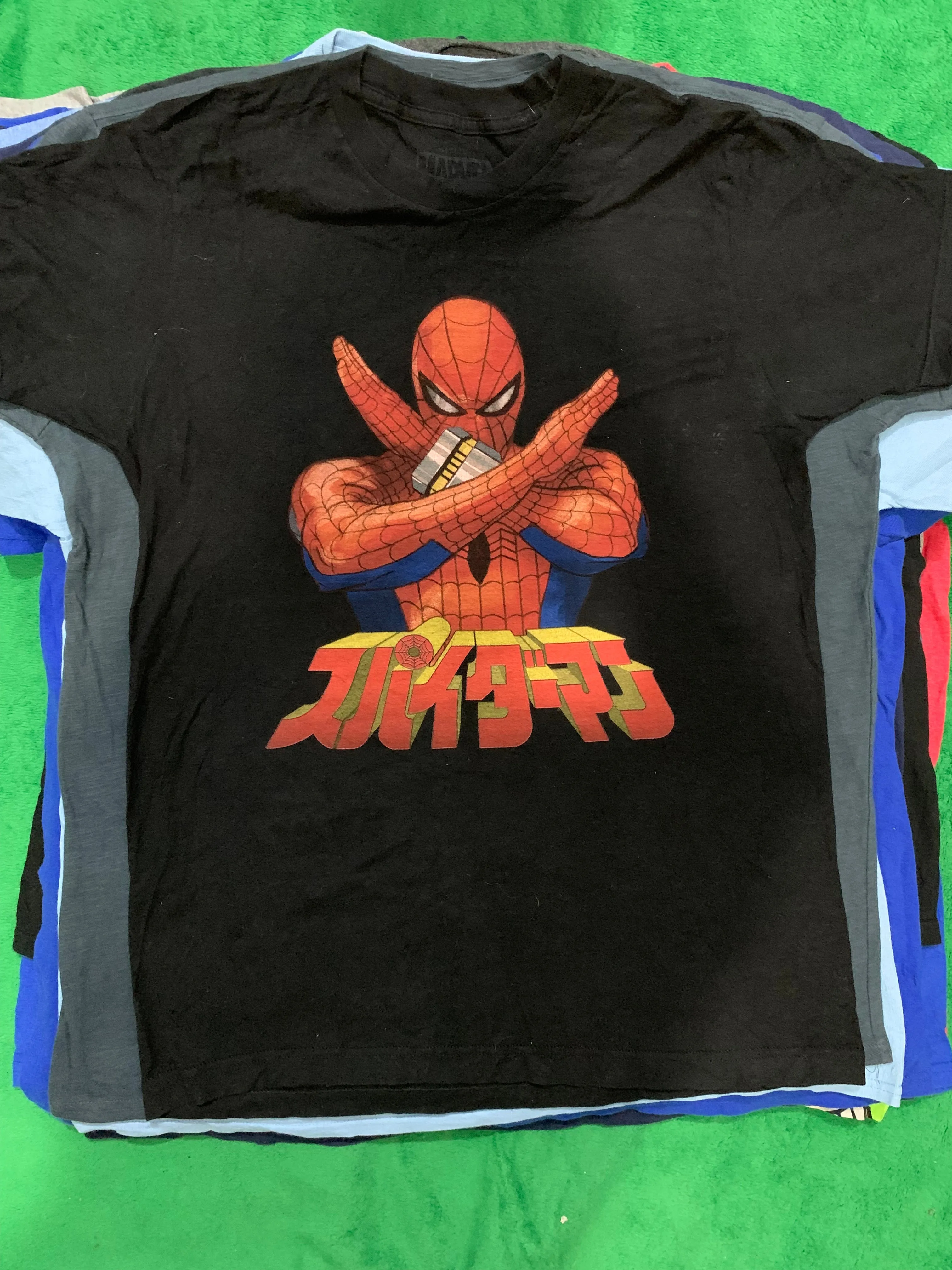 Marvel cartoon t shirts 34 pcs